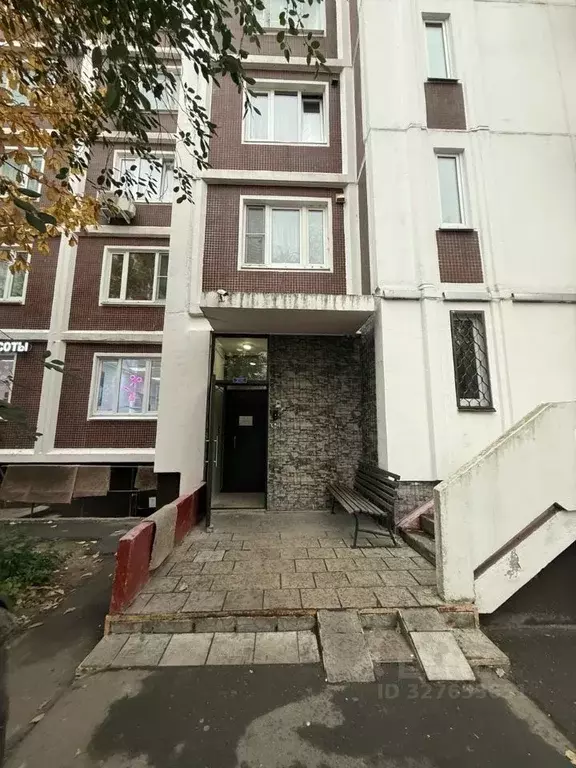 3-к кв. Москва ул. Барышиха, 32К1 (80.7 м) - Фото 1