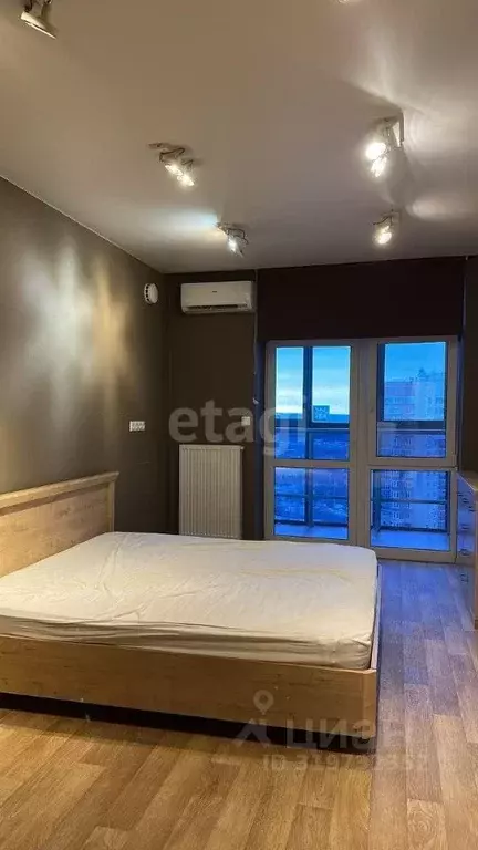 2-к кв. Свердловская область, Екатеринбург ул. Машинная, 44к2 (75.8 м) - Фото 1