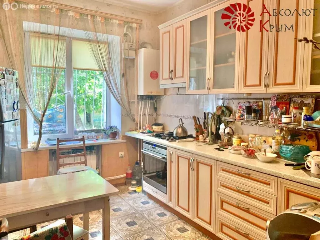 3-комнатная квартира: Феодосия, улица Карла Маркса, 41 (62 м) - Фото 0