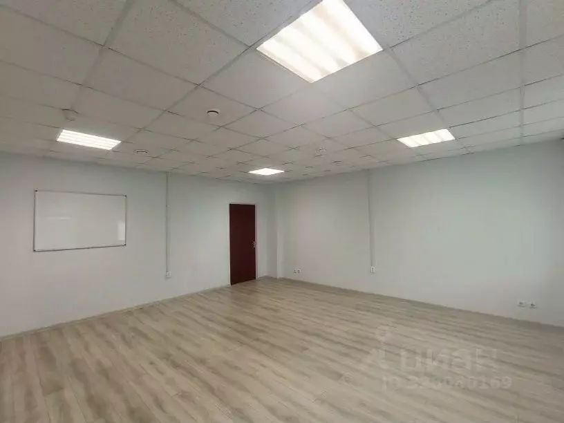 Офис в Санкт-Петербург просп. Обуховской обороны, 120К (34 м) - Фото 2