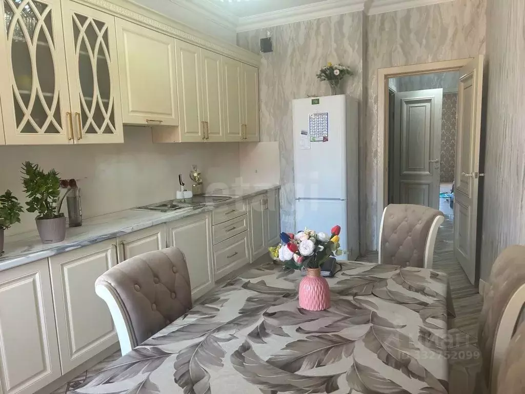 3-к кв. Дагестан, Каспийск ул. Цилингская, 33 (68.0 м) - Фото 1