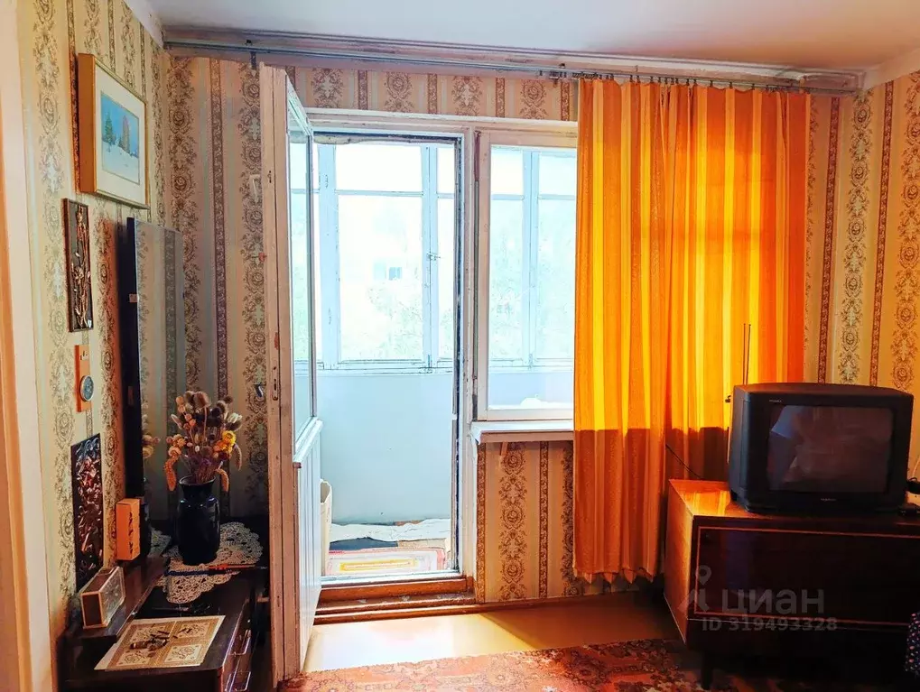 2-к кв. Псковская область, Псков Гражданская ул., 26 (45.7 м) - Фото 1