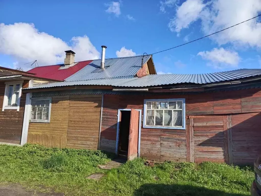 Дом в Кировская область, Киров Фадино сл., 3 (100 м) - Фото 1