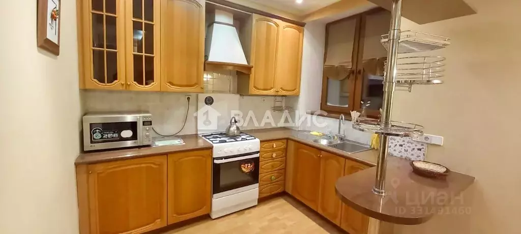 3-к кв. Владимирская область, Владимир ул. Модорова, 6 (74.0 м) - Фото 2