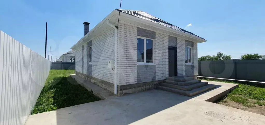 Дом 100 м на участке 4 сот. - Фото 0