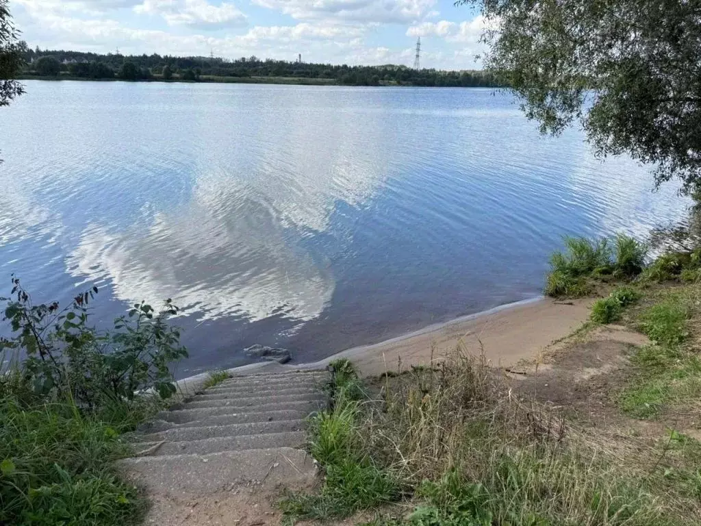 Участок в Тверская область, Калининский муниципальный округ, д. ... - Фото 0
