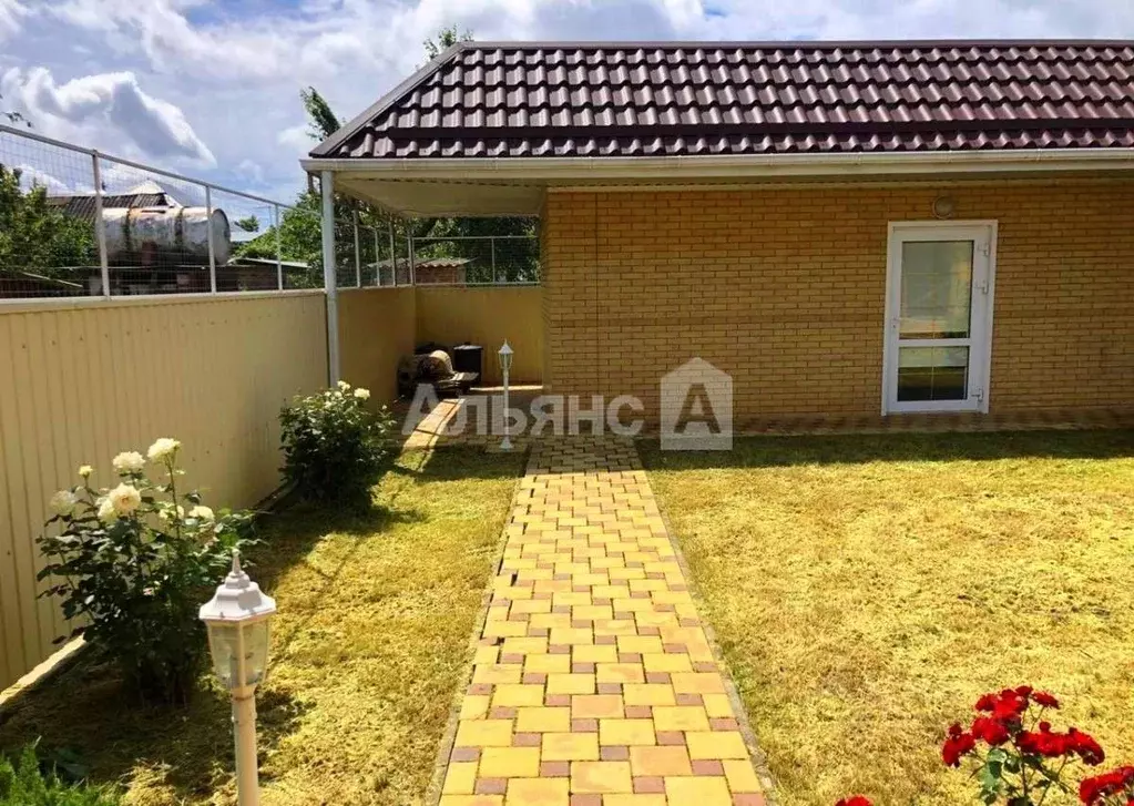 Дом в Краснодарский край, Усть-Лабинск ул. Карла Маркса (160 м) - Фото 2