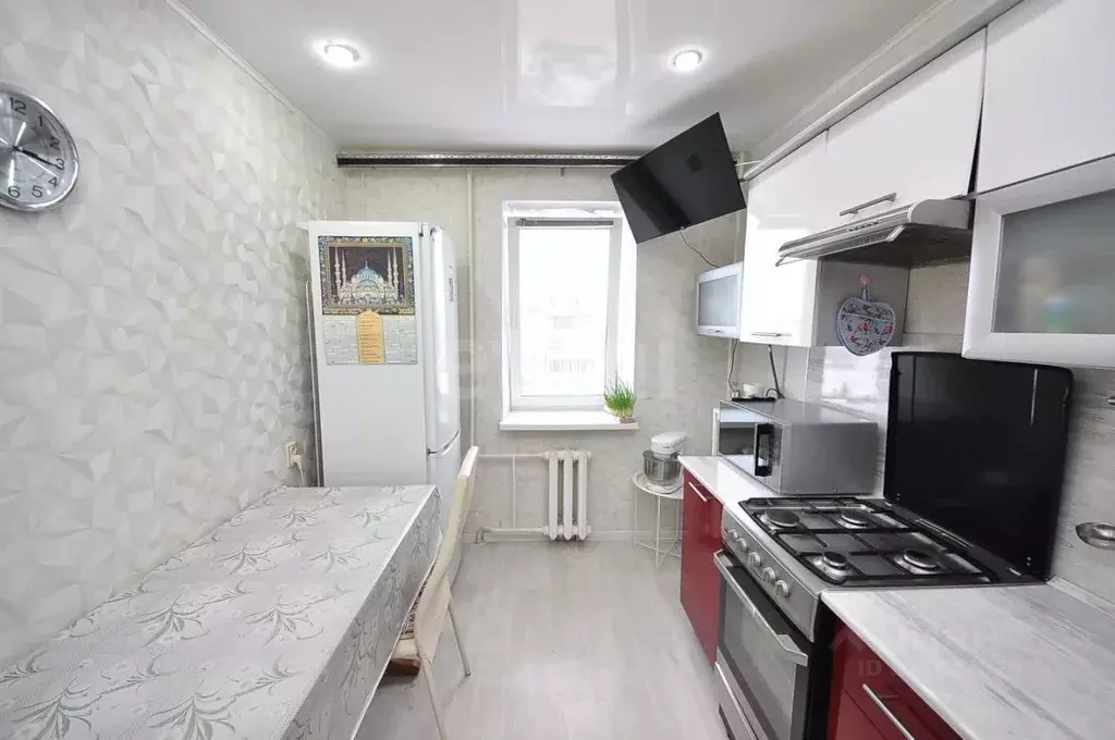 2-к кв. Башкортостан, Салават Ленинградская ул., 91а (50.3 м) - Фото 1