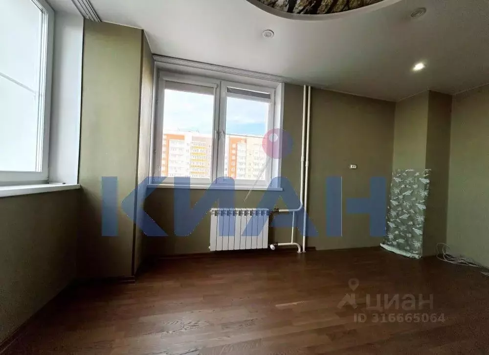 2-к кв. Красноярский край, Красноярск ул. Чернышевского, 81 (74.0 м) - Фото 0