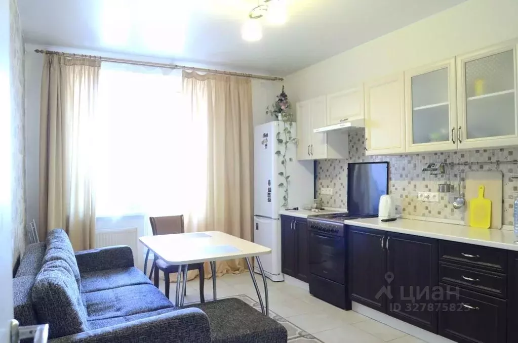 2-к кв. Московская область, Раменское ул. Крымская, 12 (65.0 м) - Фото 1