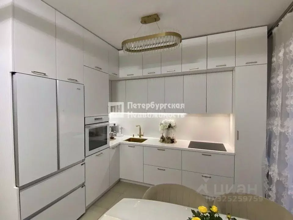 2-к кв. Санкт-Петербург ул. Плесецкая, 2 (79.2 м) - Фото 1