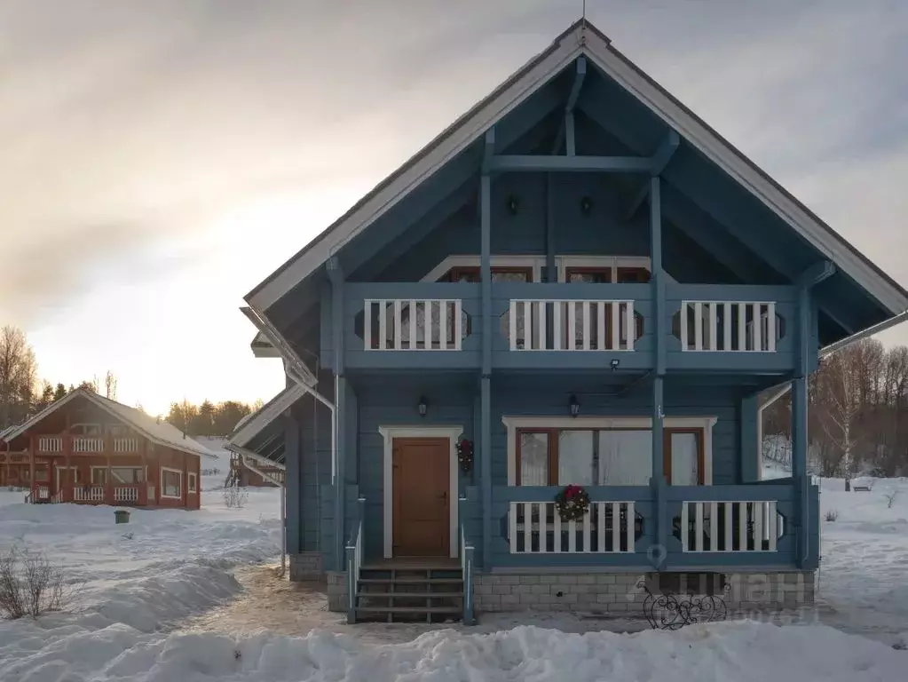 Дом в Ленинградская область, Приозерский район, Петровское с/пос, д. ... - Фото 1