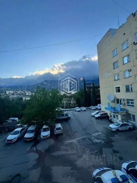 1-к кв. Крым, Ялта ул. Дзержинского, 33к3 (33.0 м) - Фото 0