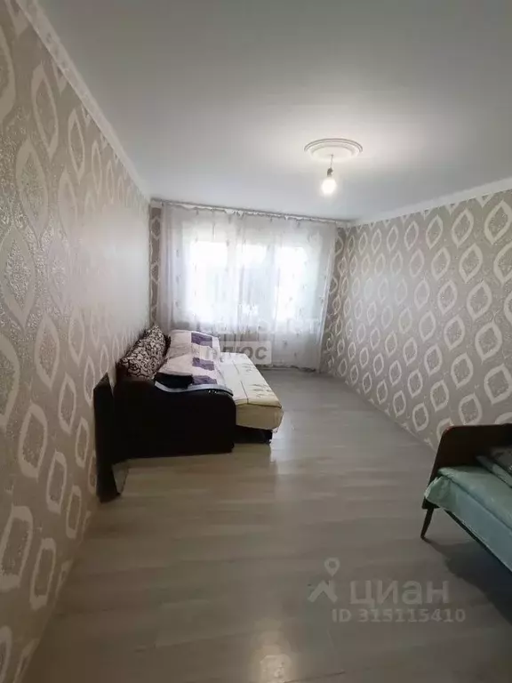 1-к кв. Кабардино-Балкария, Нальчик ул. Ашурова, 28 (30.0 м) - Фото 0