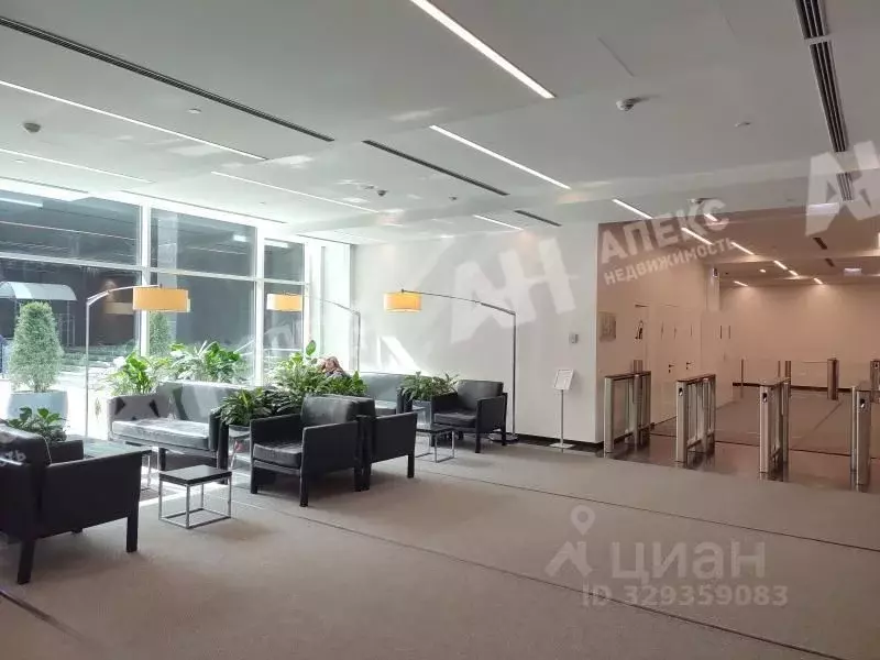 Помещение свободного назначения в Москва ул. Земляной Вал, 9 (844 м) - Фото 2