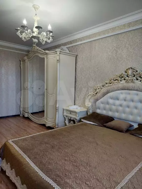 2-к. квартира, 80 м, 9/10 эт. - Фото 1