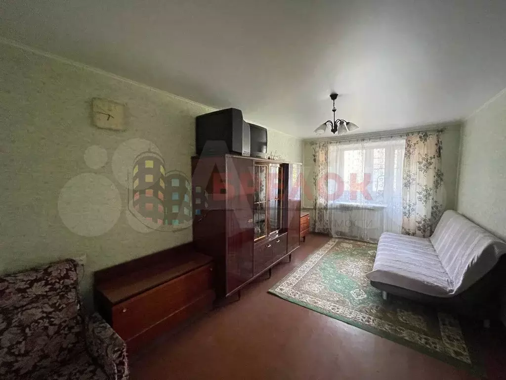 2-к. квартира, 45м, 5/5эт. - Фото 1