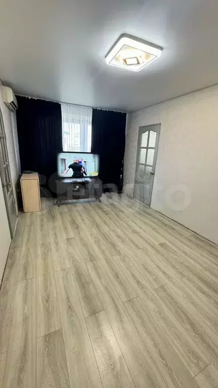2-к. квартира, 41,6 м, 5/5 эт. - Фото 0