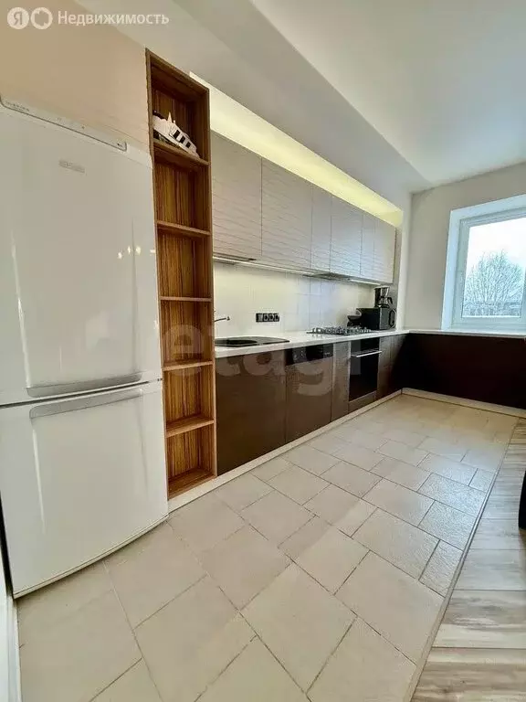 3-комнатная квартира: Ухта, проспект Ленина, 37/1 (61.9 м) - Фото 2