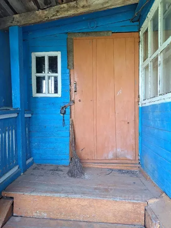 Дом в Оренбургская область, Илекский район, с. Рассыпное  (65 м) - Фото 2