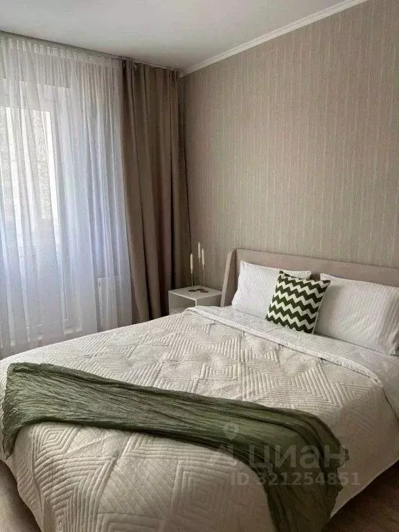 1-к кв. Курская область, Курск ул. Вадима Кирпиченко, 2 (38.0 м) - Фото 0