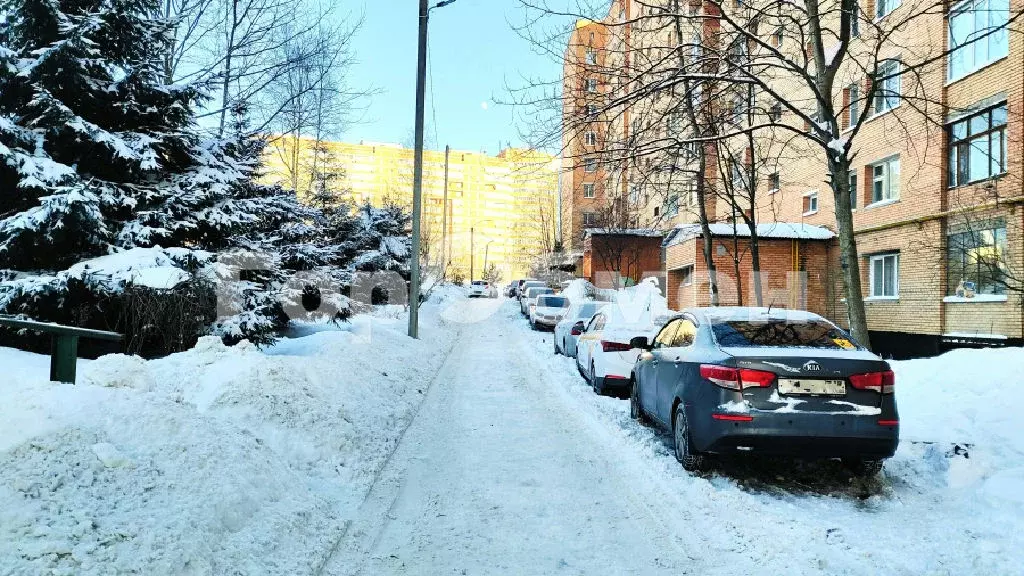 Продается 2-комнатная квартира - Фото 1