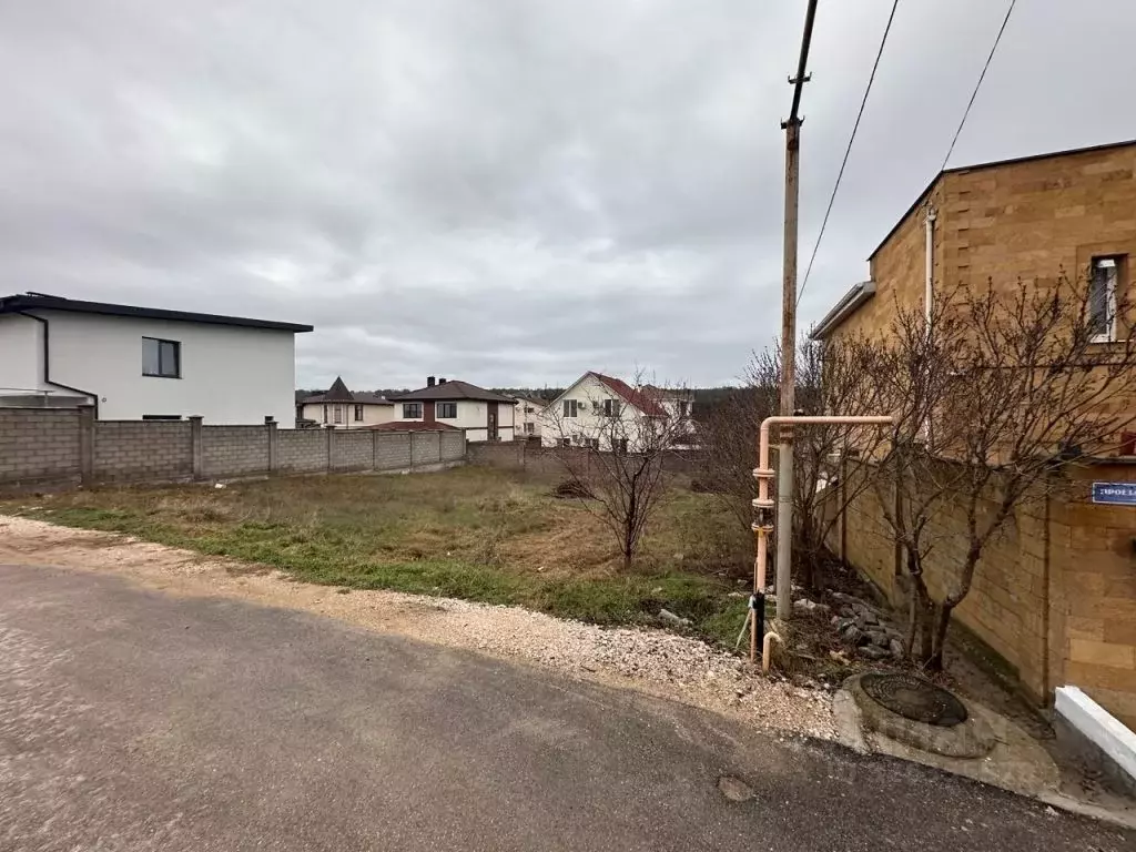 Участок в Севастополь ул. Сиреневая, 8 (5.0 сот.) - Фото 2