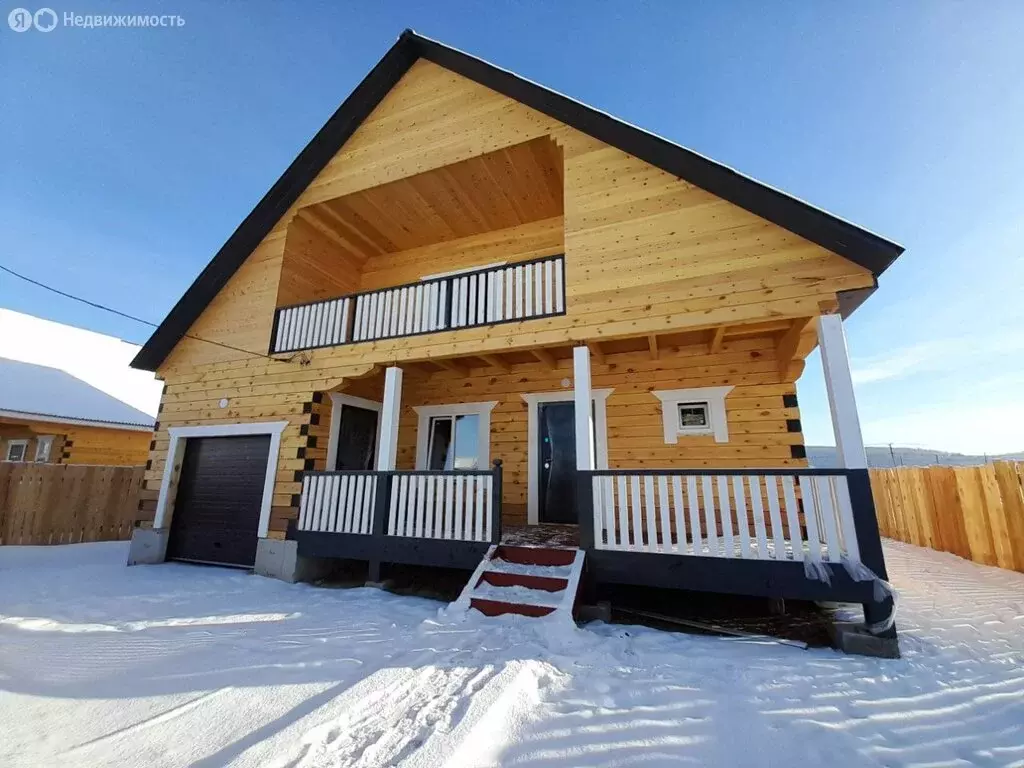 Дом в Урик, Сельская улица (150 м) - Фото 1