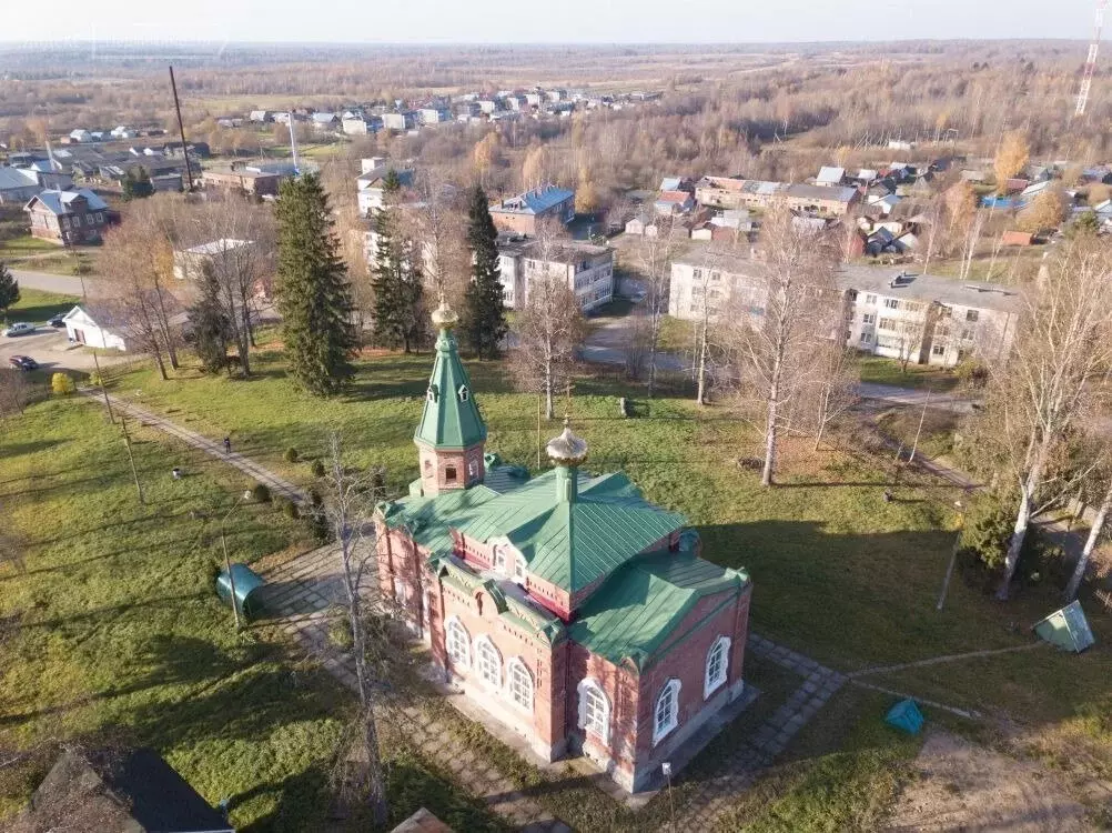 Село в череповецком районе. Храм пророка Илии Абаканово. Деревня Абаканово Вологодская область.