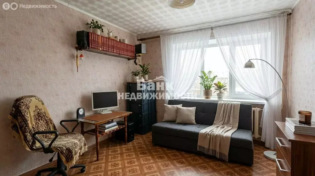 1-комнатная квартира: Балаково, улица Комарова, 148 (17.2 м) - Фото 1