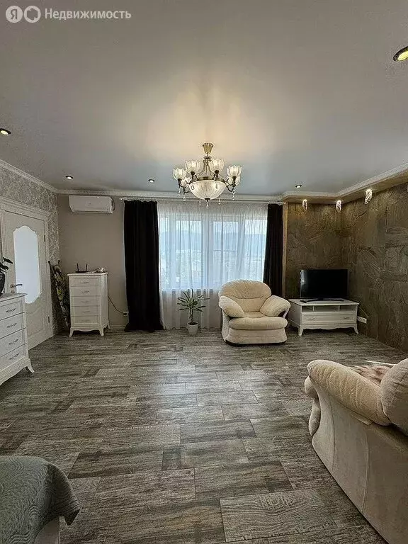 Дом в Геленджик, Геленджикский проспект (130 м) - Фото 1