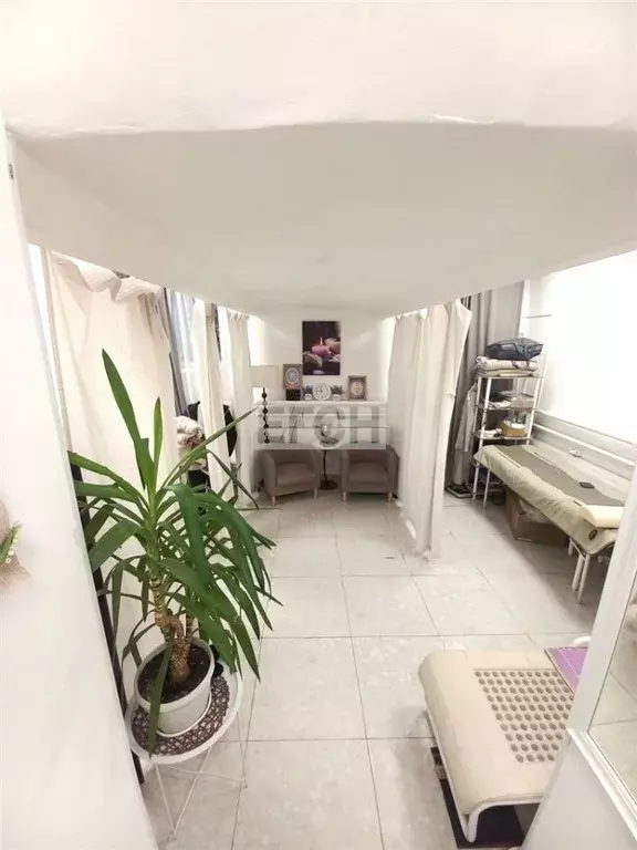 Помещение свободного назначения в Москва Люсиновская ул., 64 (39 м) - Фото 1