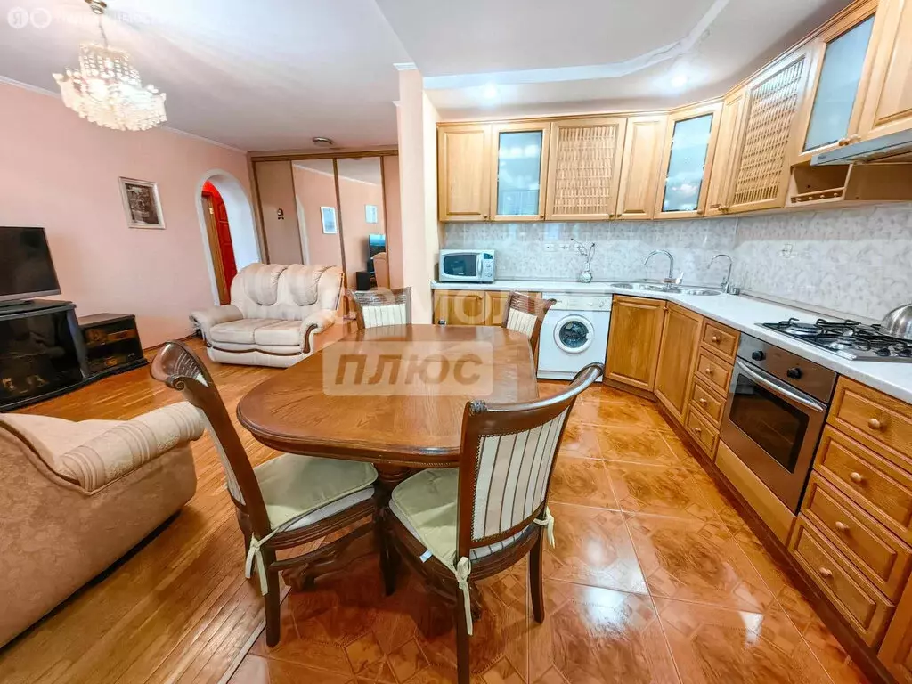 3-комнатная квартира: Ульяновск, улица Робеспьера, 81к2 (60.3 м) - Фото 0