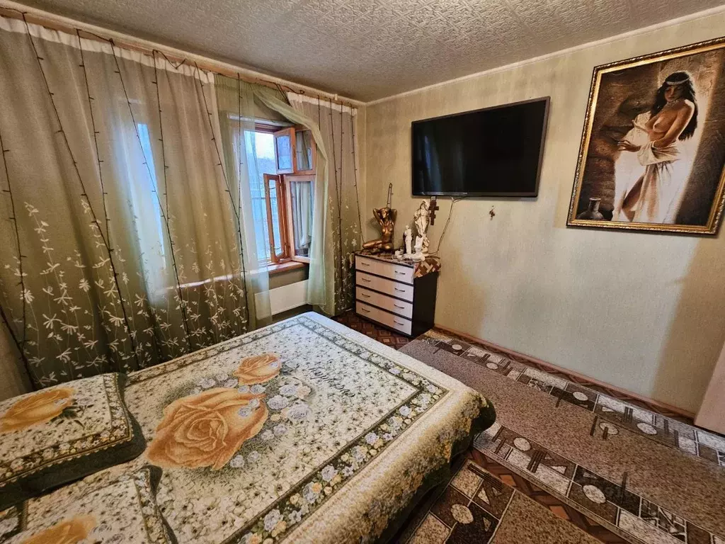Комната Омская область, Омск Московка-2 мкр, ул. Ярослава Гашека, 6 - Фото 0