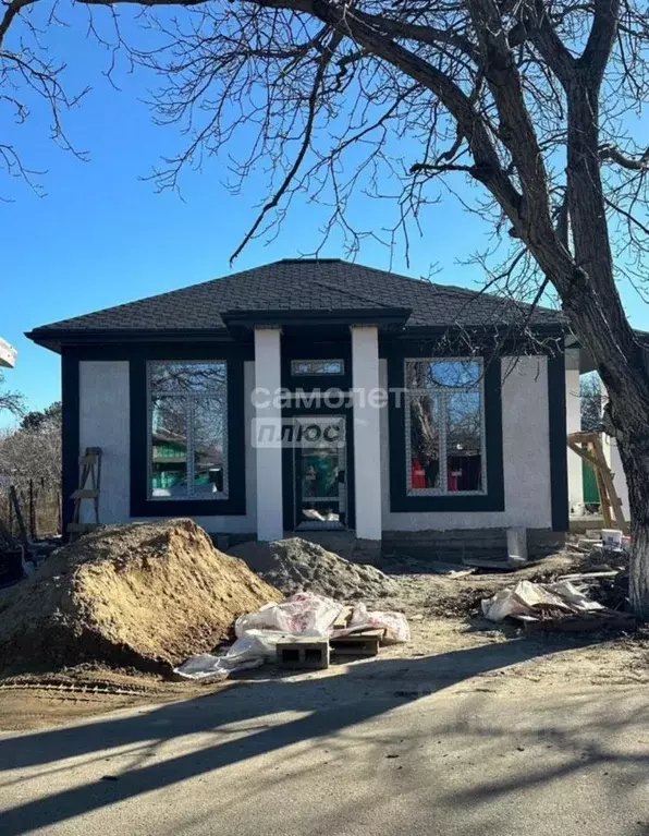 Дом в Ставропольский край, Железноводск городской округ, пос. ... - Фото 0