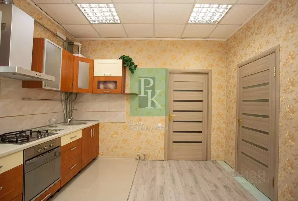 2-к кв. Севастополь ул. Астана Кесаева, 20 (74.0 м) - Фото 2