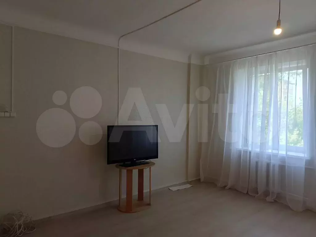 Комната 25 м в 4-к., 3/5 эт. - Фото 1