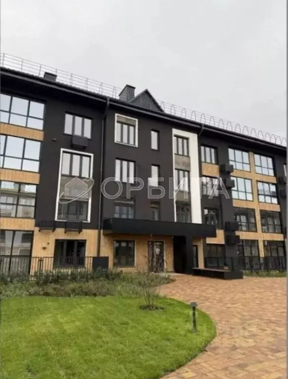 1-к кв. Тюменская область, Тюмень ул. Игоря Комиссарова, 4 (31.4 м) - Фото 1