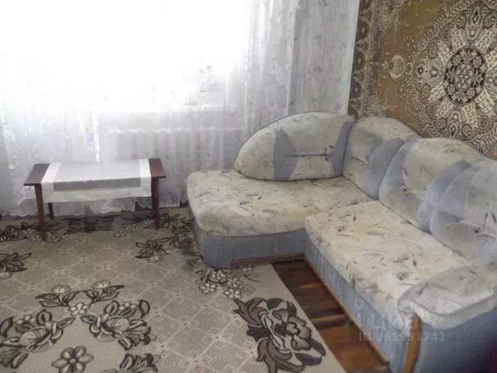 3-комнатная квартира: Евпатория, улица 60 лет ВЛКСМ, 26А (65 м) - Фото 2