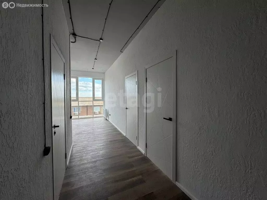 2-комнатная квартира: Новороссийск, улица Пархоменко, 53 (60.3 м) - Фото 1