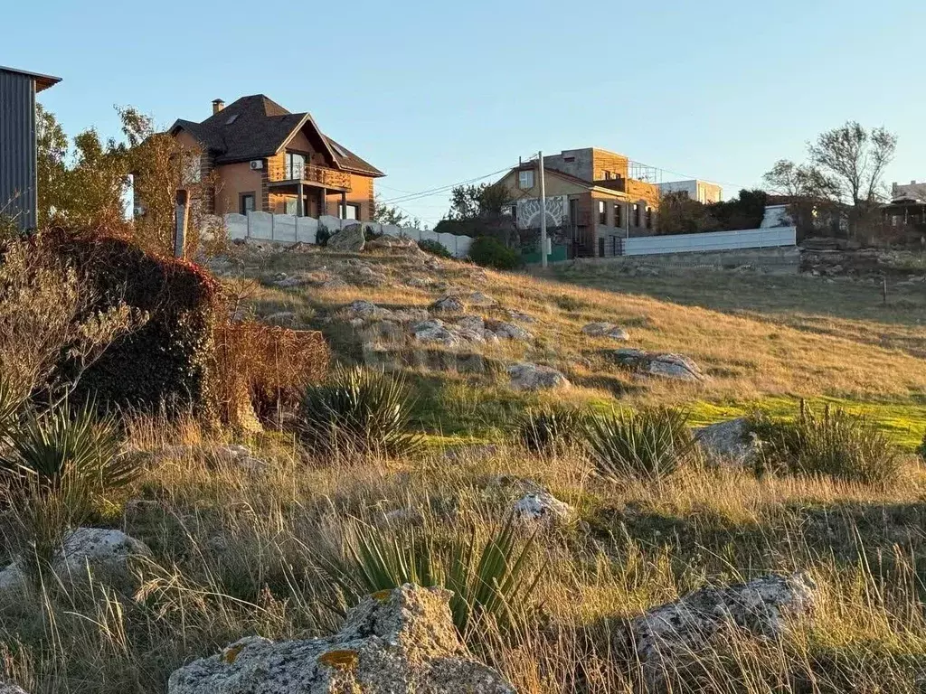 Участок в Крым, Ленинский район, Мысовское с/пос, Нептун ... - Фото 1