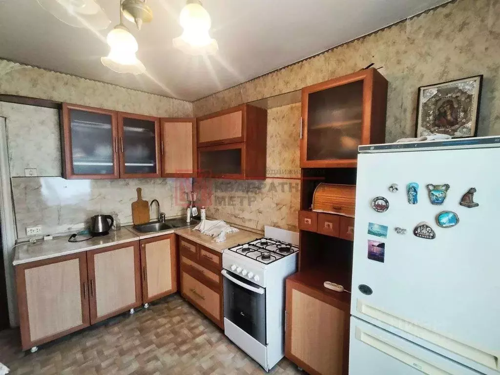 2-к кв. Белгородская область, Старый Оскол ул. Свердлова, 12 (54.0 м) - Фото 2