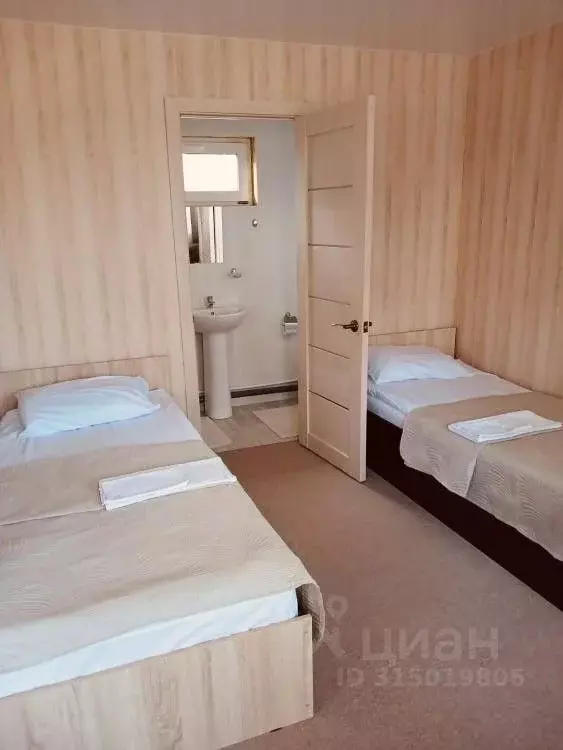 Дом в Бурятия, Тункинский район, пос. Аршан ул. Пушкина (150 м) - Фото 1