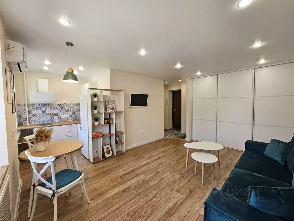 1-к кв. Тюменская область, Тюмень ул. Мельникайте, 90А (30.0 м) - Фото 2