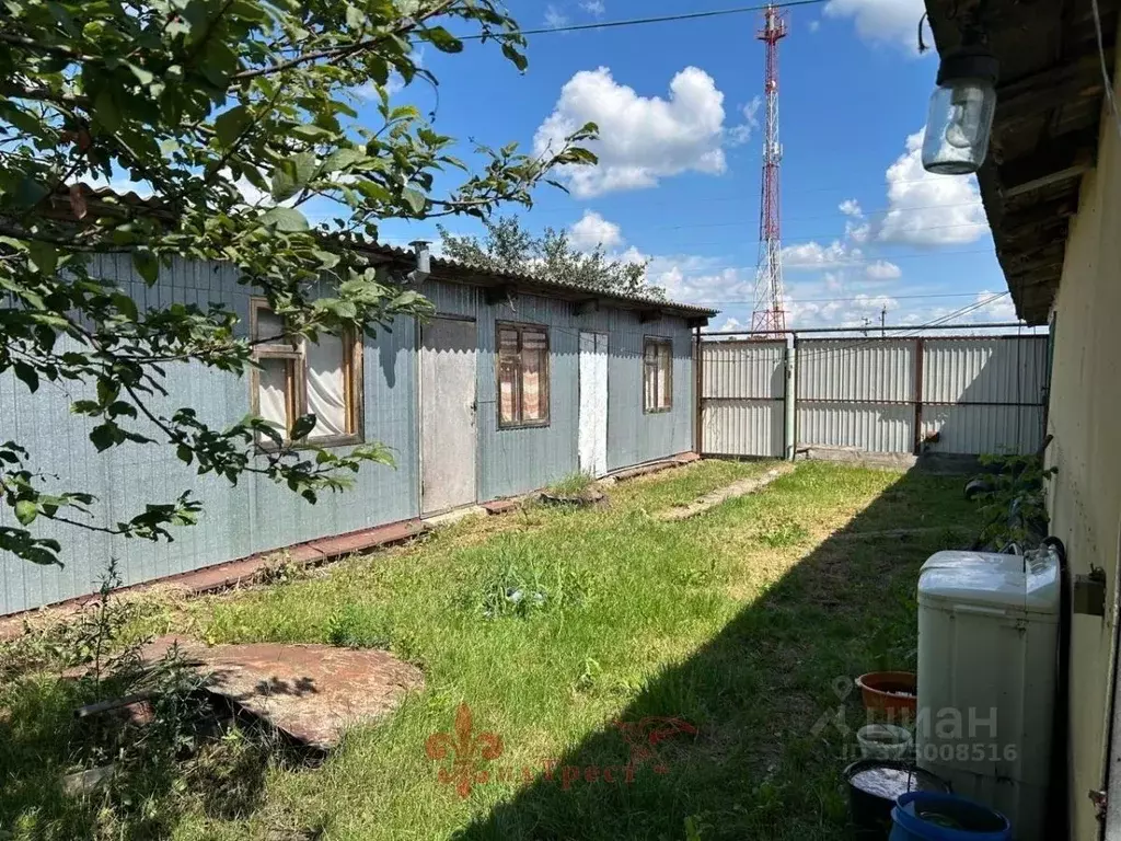 Дом в Курская область, Обоянский район, Усланский сельсовет, с. ... - Фото 2