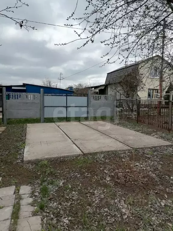 Дом в Саратовская область, Энгельсский район, Красноярское ... - Фото 1