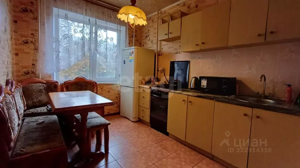 3-к кв. Белгородская область, Белгород ул. Щорса, 46 (59.8 м) - Фото 1