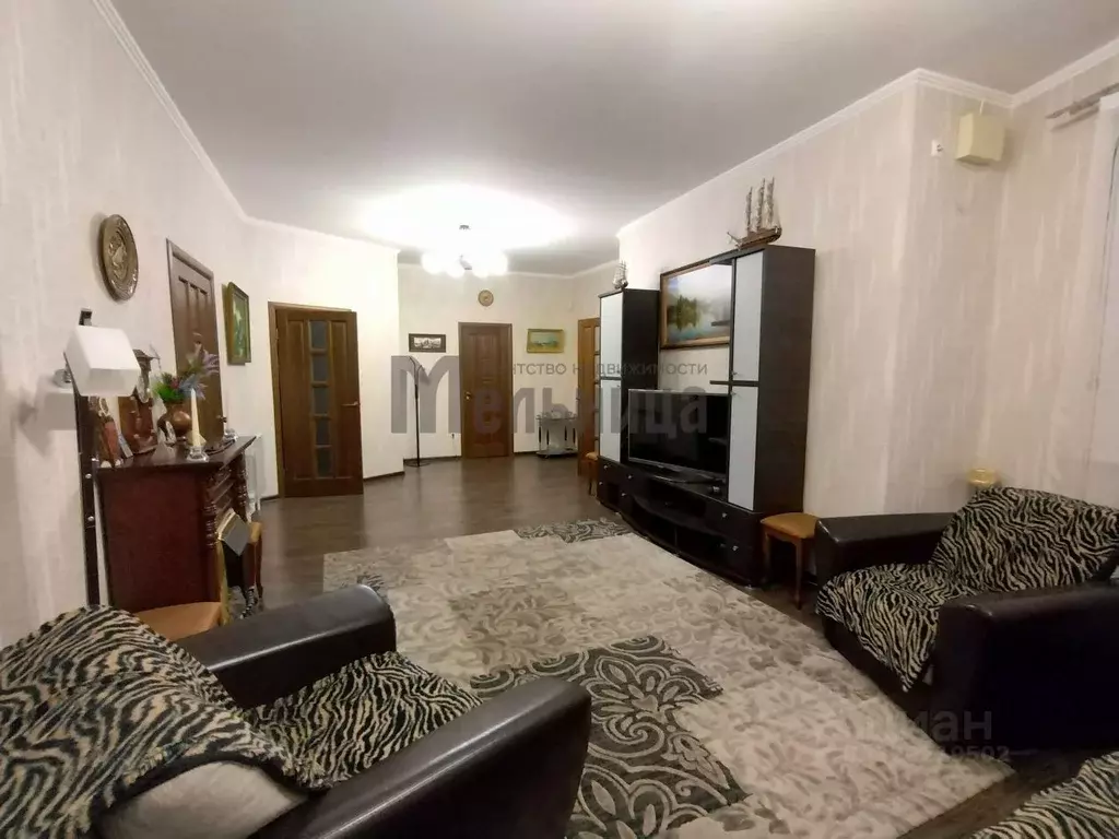 Дом в Волгоградская область, Среднеахтубинский район, Краснослободск ... - Фото 0