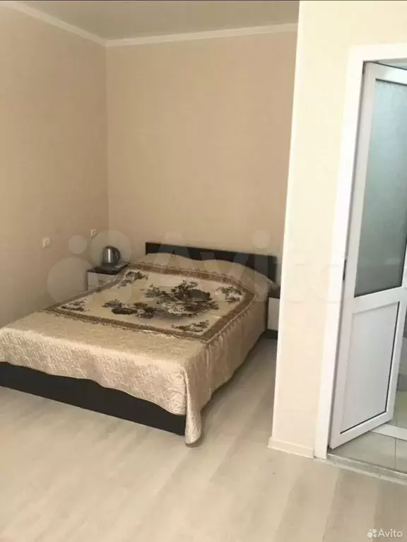 Комната 18 м в 6-к., 1/2 эт. - Фото 1