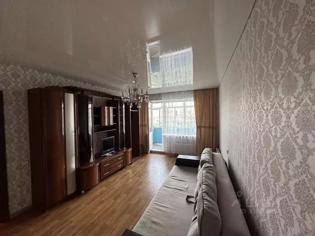 2-к кв. Белгородская область, Старый Оскол Восточный мкр, 1Б (54.0 м) - Фото 0